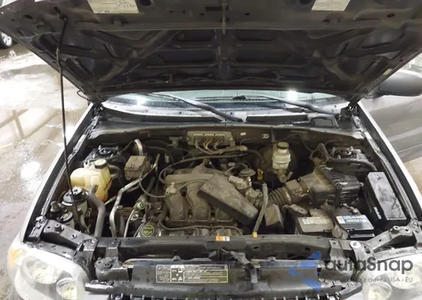 2007 Ford Escape Xlt/Xlt Sport from USA, damaged, VIN 1FMCU93147KB17097